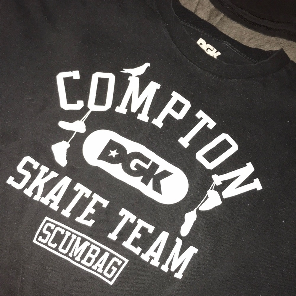 Shirts - Picture 5 of 7